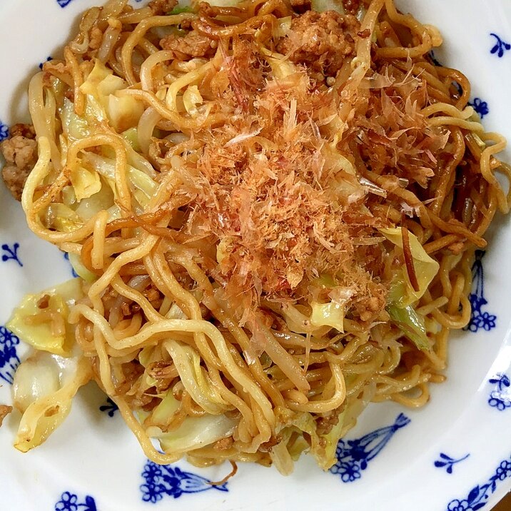 子供が大好きなひき肉の焼きそば レシピ 作り方 By Toku Jiro 0707 楽天レシピ